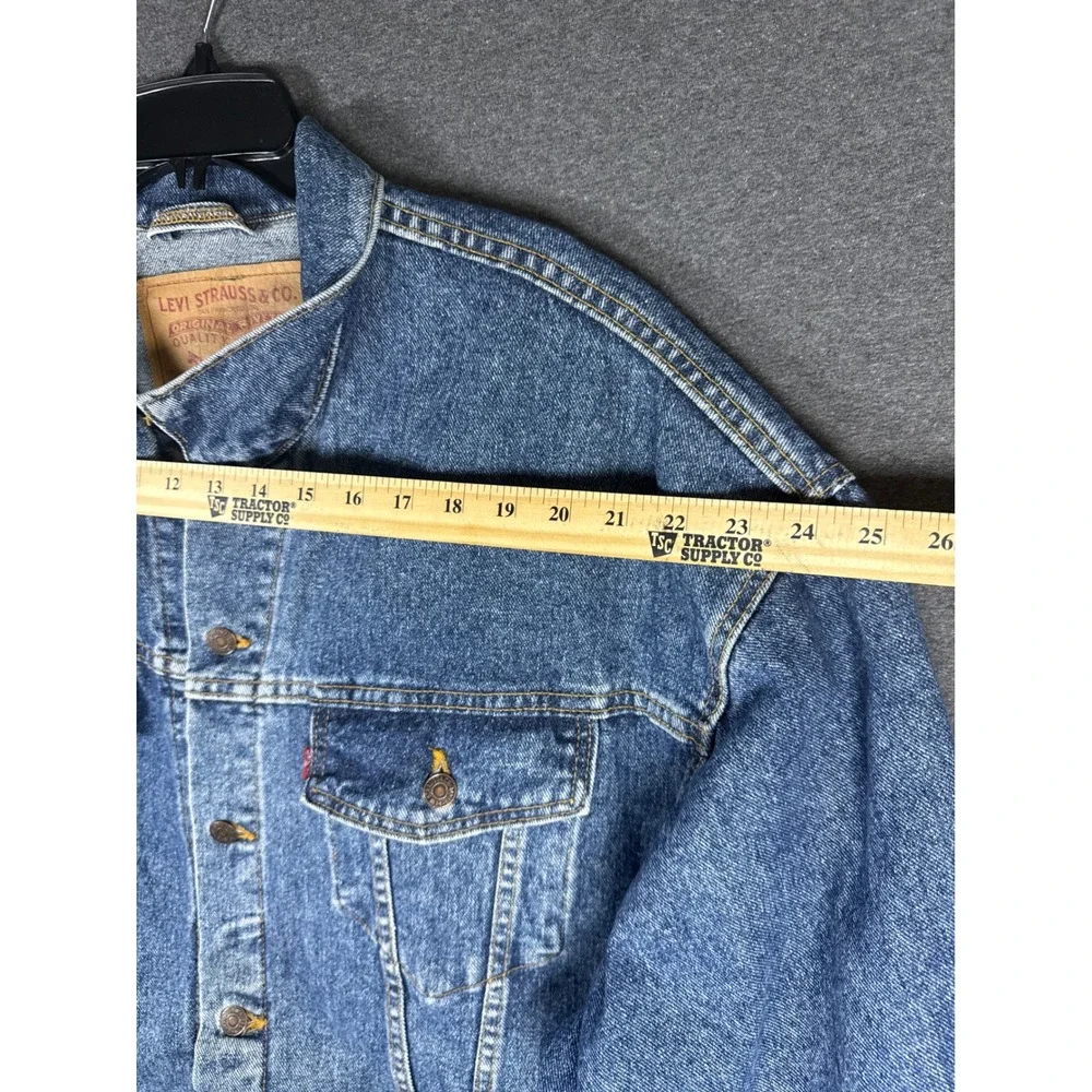Vintage Levis Denim Trucker Jacket XL Blue Stonewash 90s Relaxed Fit minimalist